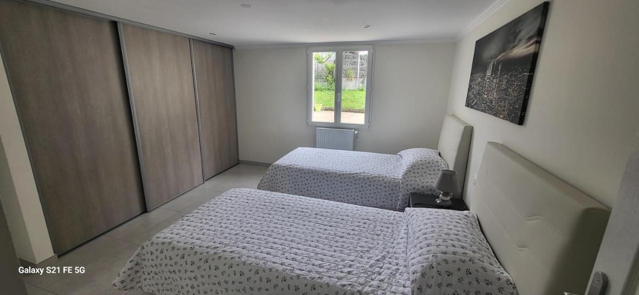 Maison Calme Et Spacieuse Bassens  Ngoại thất bức ảnh